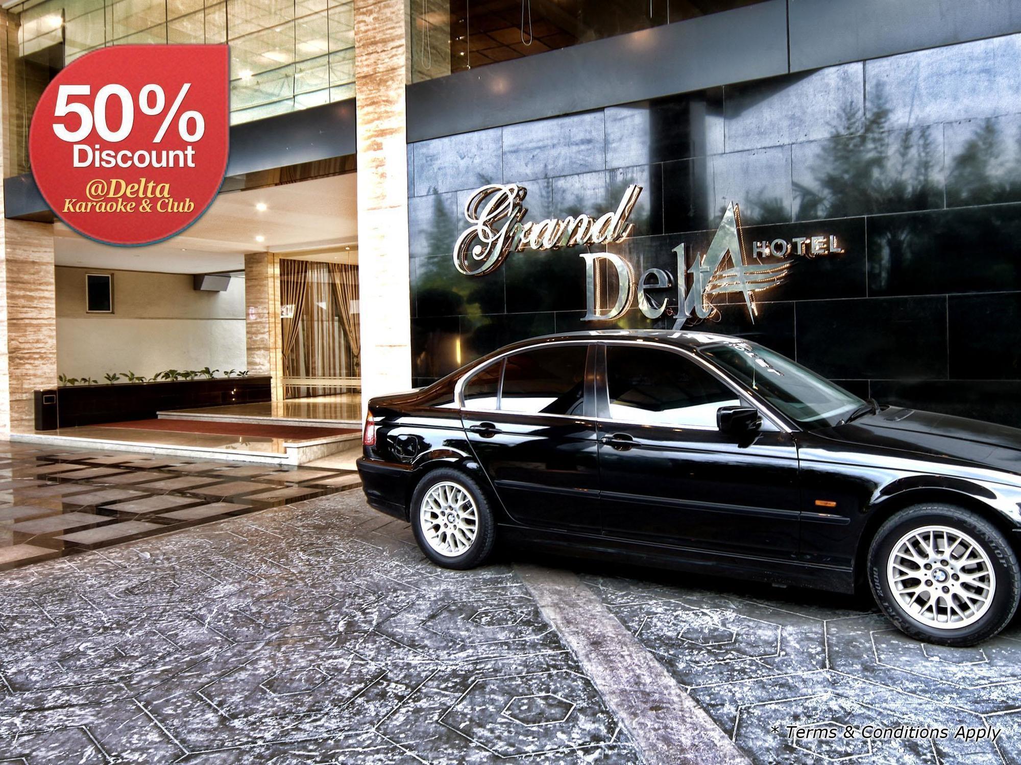 ホテルGrand Delta メダン エクステリア 写真